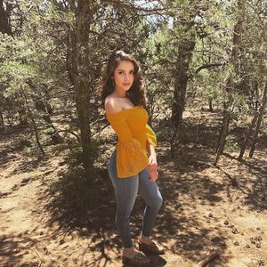 Meet your Posher, Bella